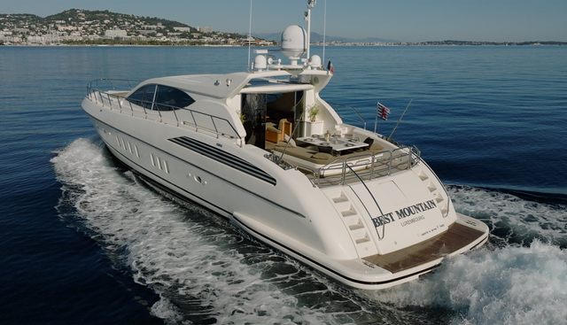 BEST MOUNTAIN yacht charter 5