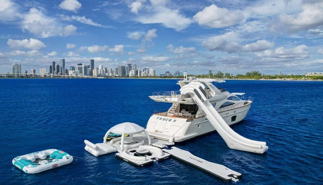 TRUCO II yacht charter 5