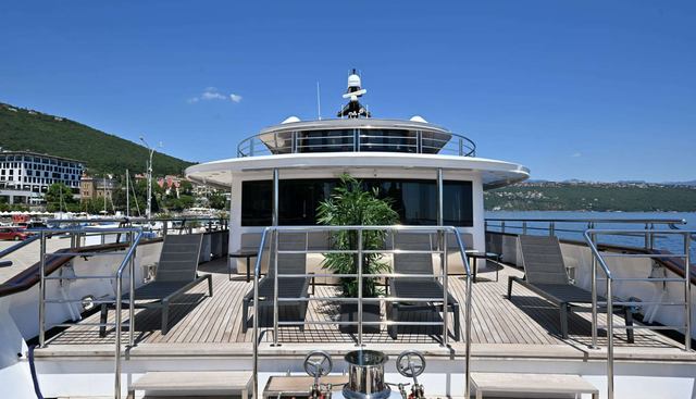 EXCELLENCE NERA yacht charter 2