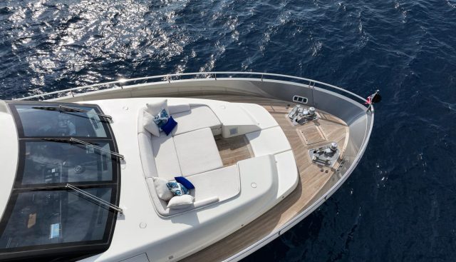 TWIN FISH yacht charter 2