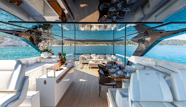 RAPH SEVEN II yacht charter 4