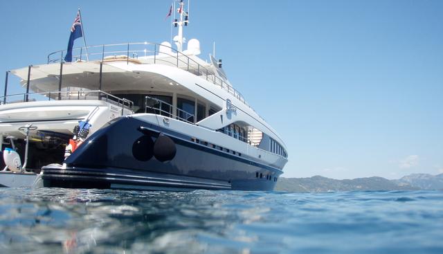 G FORCE yacht charter 5