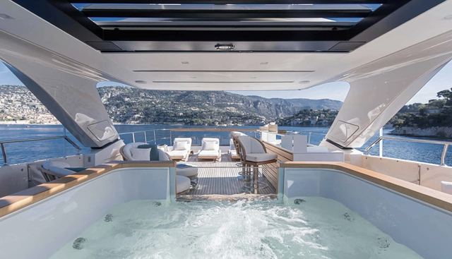 PREMURA yacht charter 3