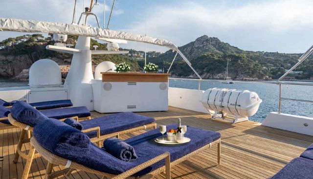 SEMAYA yacht charter 4