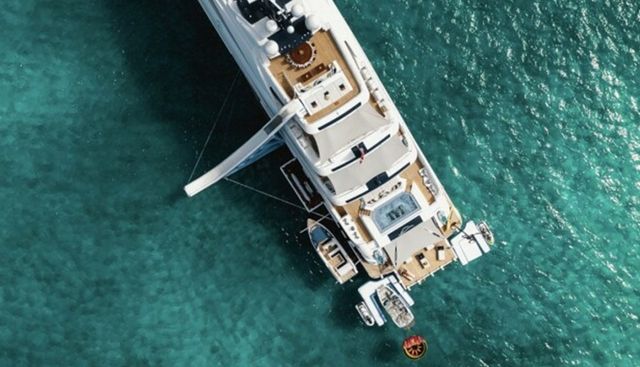STARBURST IV yacht charter 5