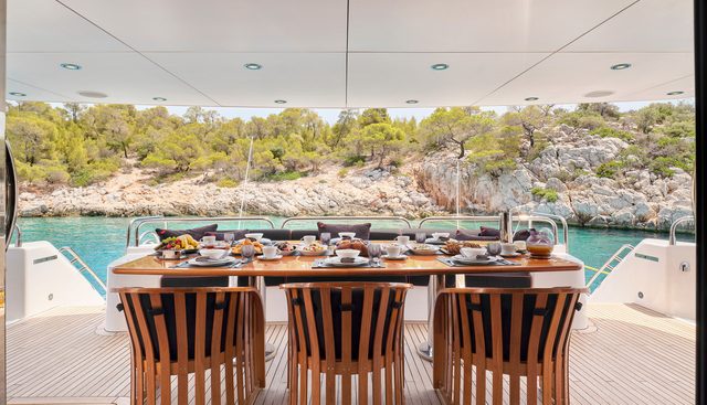WHITE PEARL I yacht charter 5