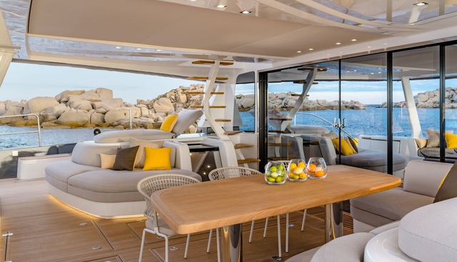KAJIKIA yacht charter 5
