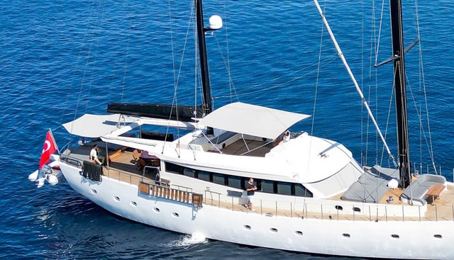 SUREYYA yacht charter 4