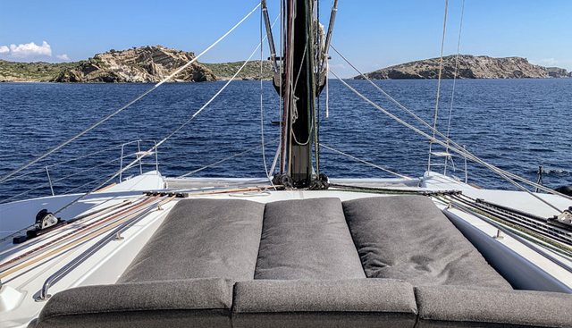 DUOLIFE yacht charter 3