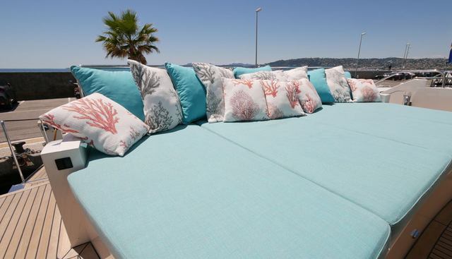 ASCENSION yacht charter 3