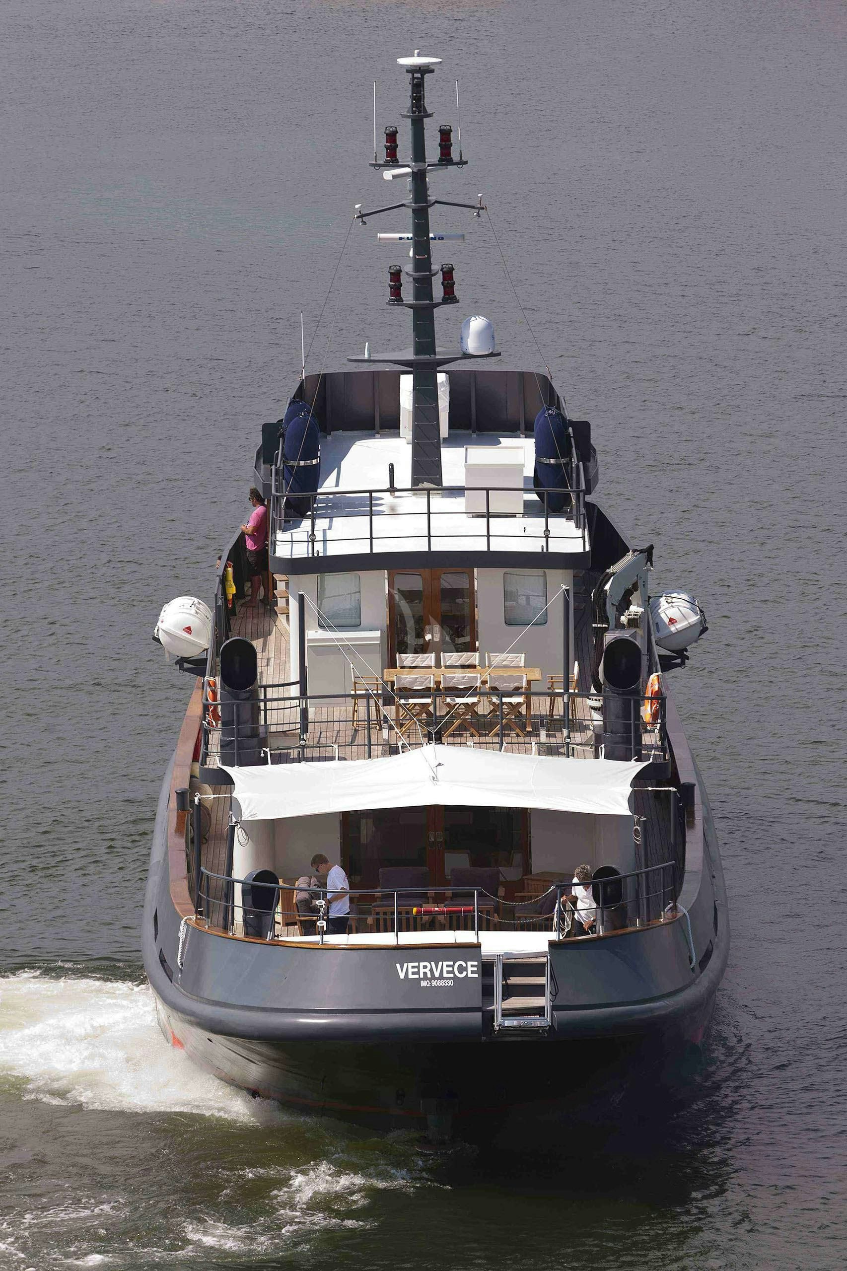 VERVECE yacht charter 5