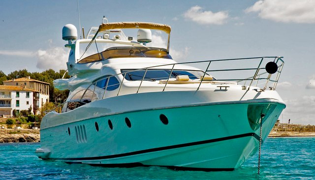 LADY RENEE yacht charter 3