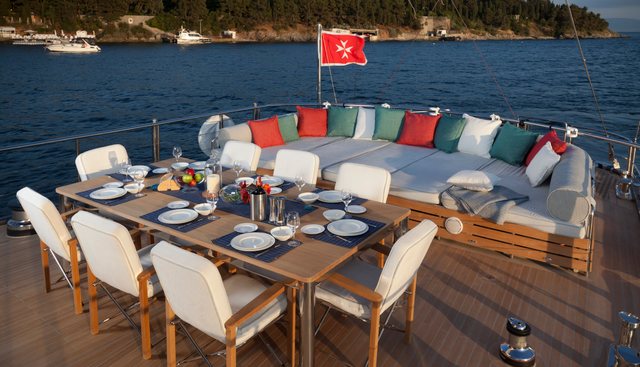 MERLIN yacht charter 5