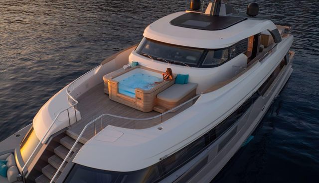AM yacht charter 2