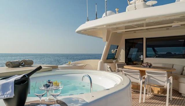 EOLIA yacht charter 3