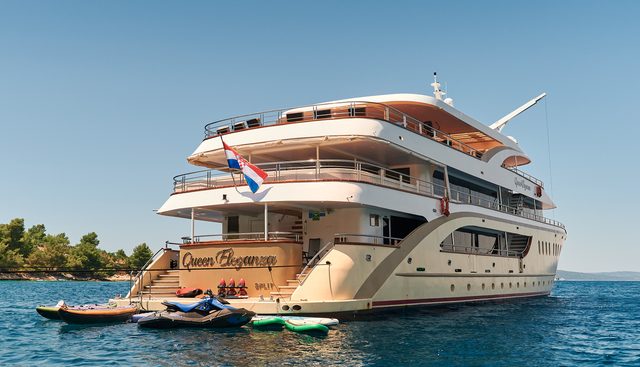 QUEEN ELEGANZA yacht charter 5