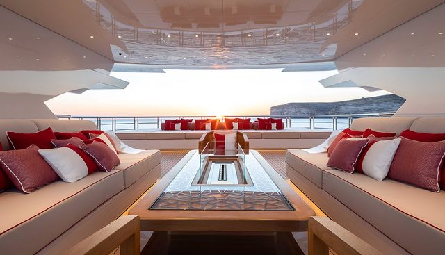 MAR yacht charter 3