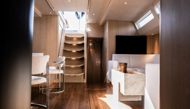 RESILIENT 4 yacht charter 5