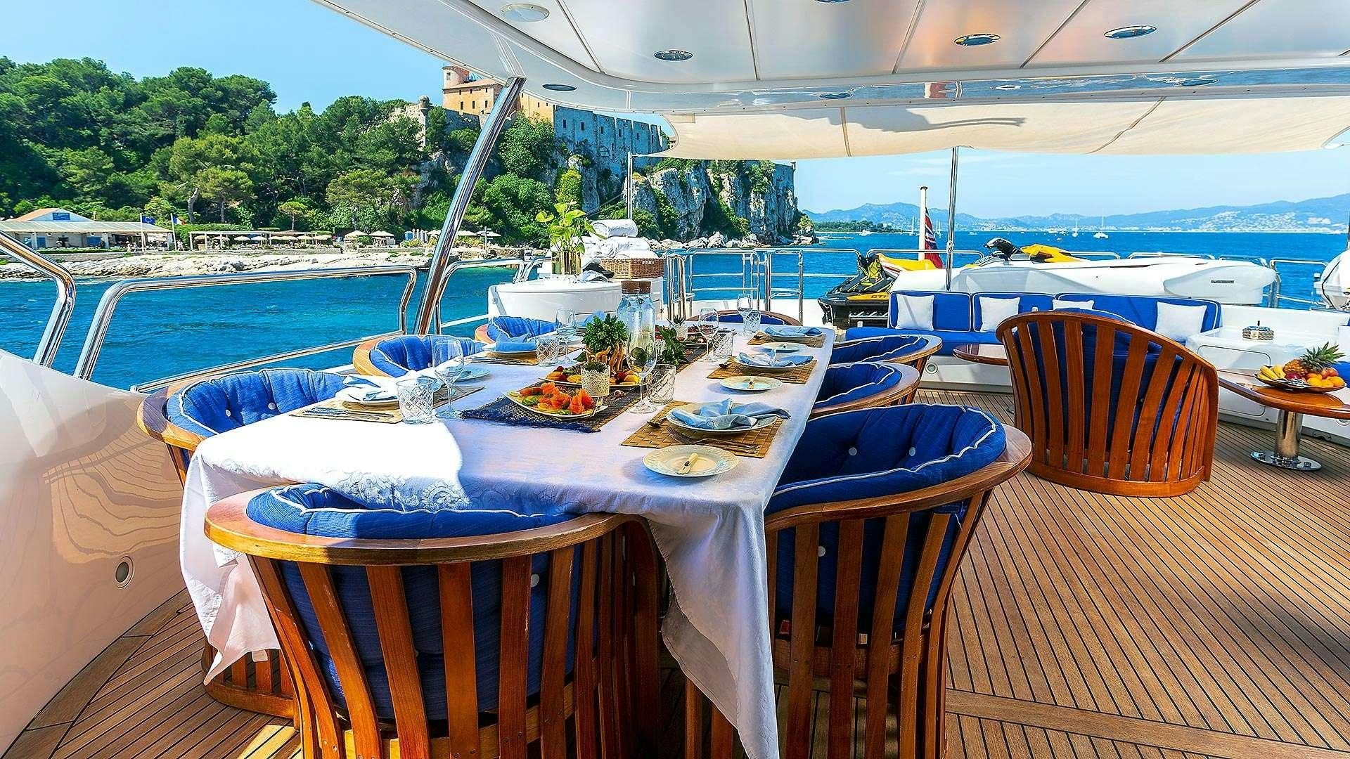 NEW STAR yacht charter 5