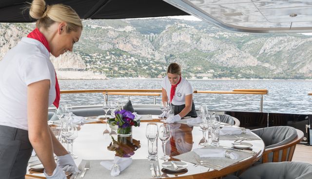 SILVER DREAM yacht charter 4