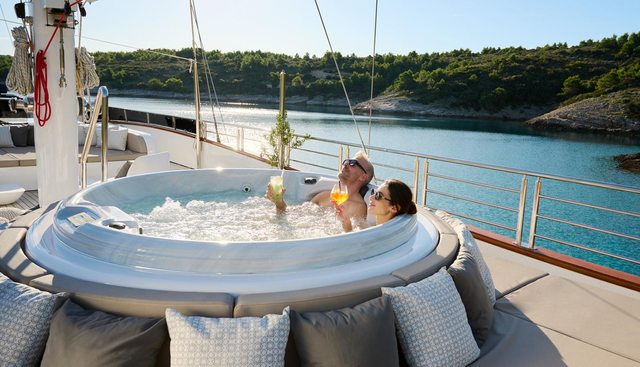 LOVE STORY yacht charter 3