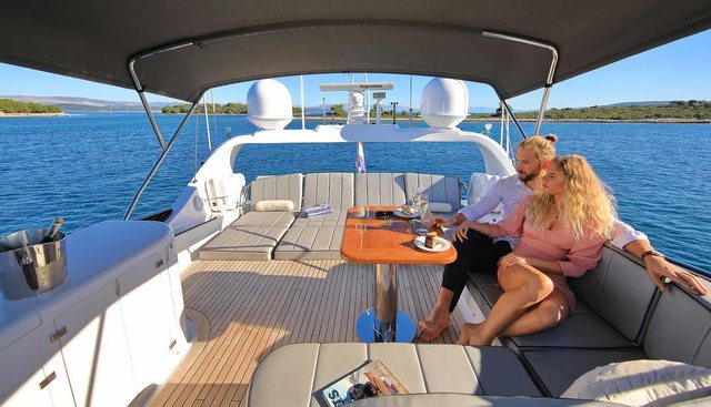 HOPE I yacht charter 4