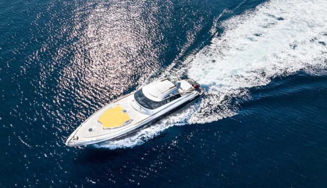 SLIP AWAY yacht charter 3