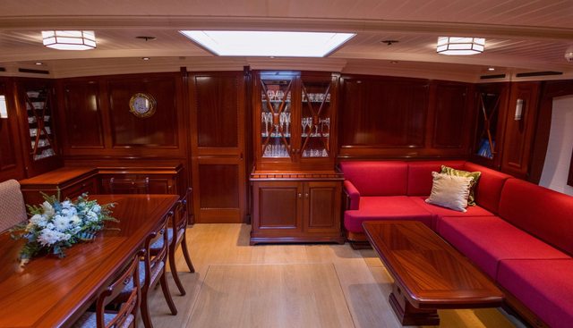 RAINBOW yacht charter 5