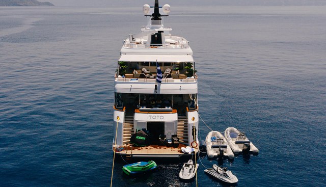 ITOTO yacht charter 5