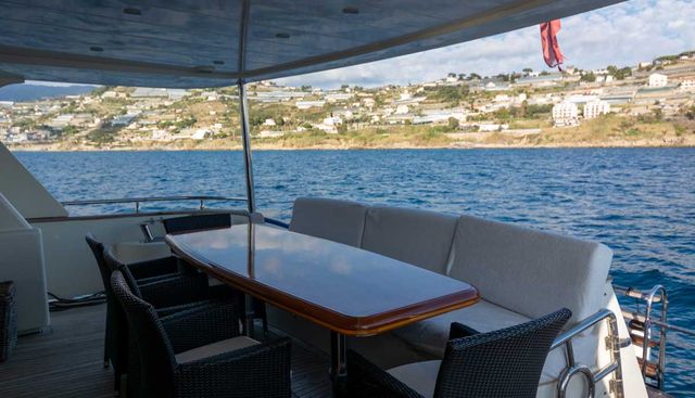 ARISTON FIVE yacht charter 5