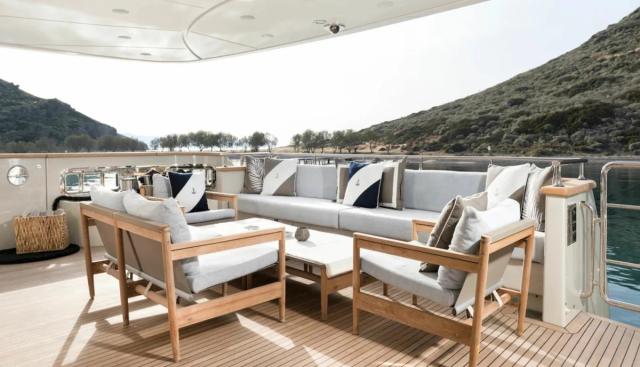 THERAPY yacht charter 4