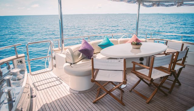 NAWAIMAA yacht charter 3
