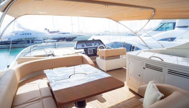 DOLCE MIA yacht charter 4