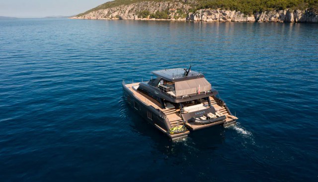 AMBER ONE yacht charter 5