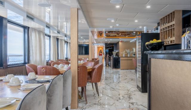 SYMPHONY yacht charter 5