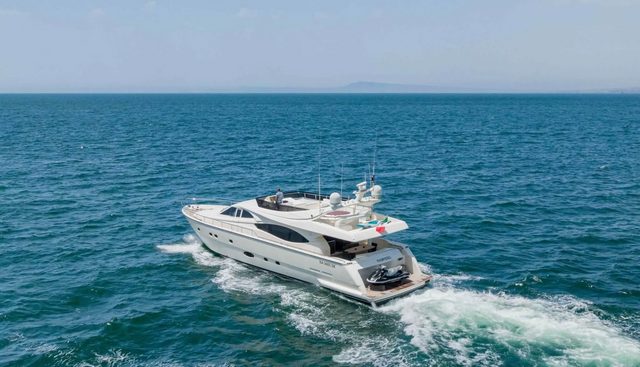 PAMPERO yacht charter 5