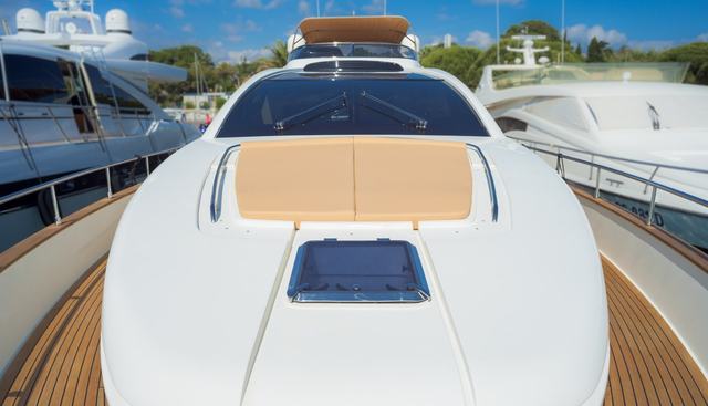 DOLCE MIA yacht charter 2