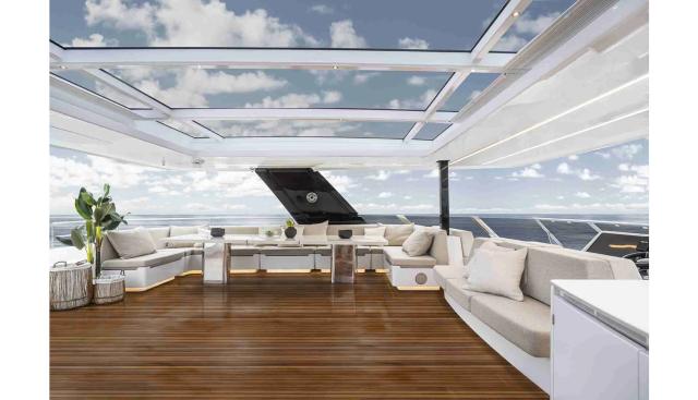 MANTA yacht charter 4