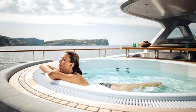 DELTA ONE yacht charter 4