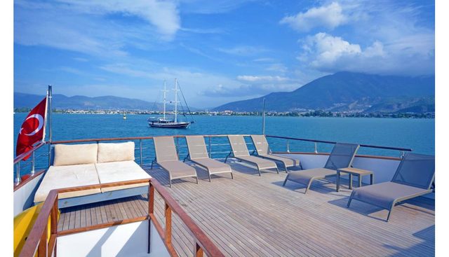 NAYK 3 yacht charter 3