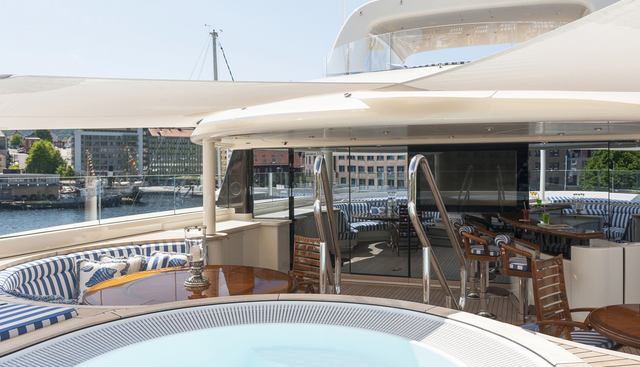LADY KATHRYN V yacht charter 3