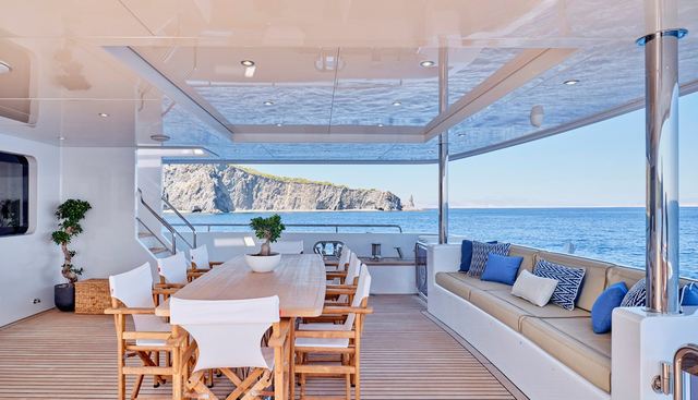 NYX yacht charter 4