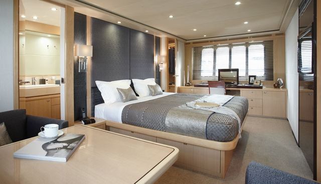 TOP yacht charter 4