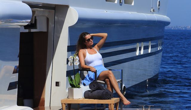 ROLA yacht charter 5