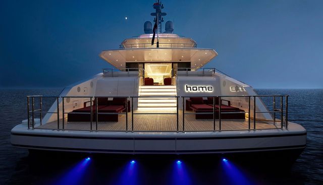 HOME yacht charter 5
