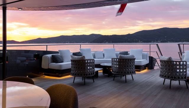 BEL1 yacht charter 3