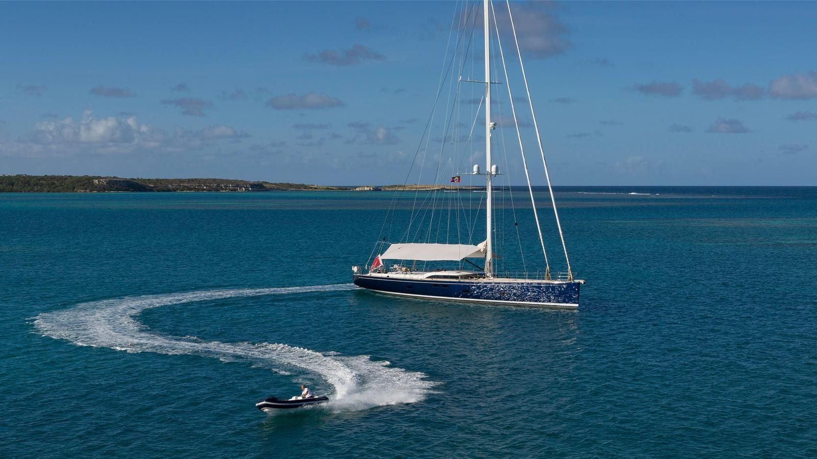FARFALLA yacht charter 5