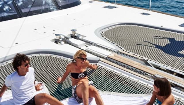 BLUE DEER yacht charter 3