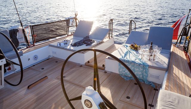 RED CARPET yacht charter 4