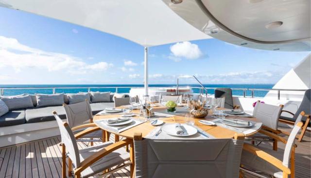 BRAVADO yacht charter 3